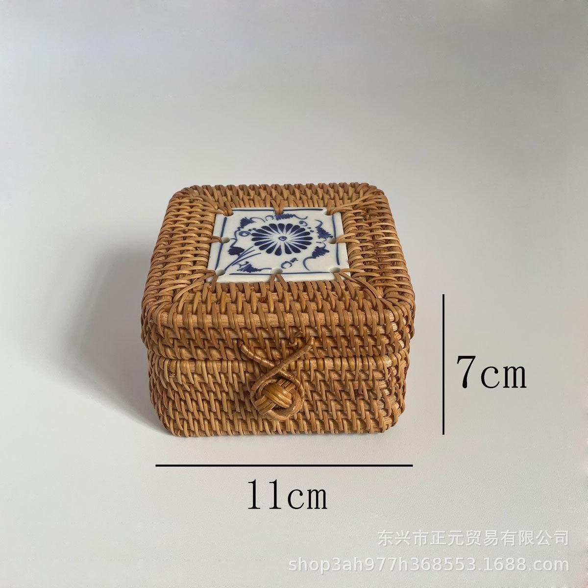 Rattan storage box, tea storage tank, candy snack storage basket, jewelry storage box.
