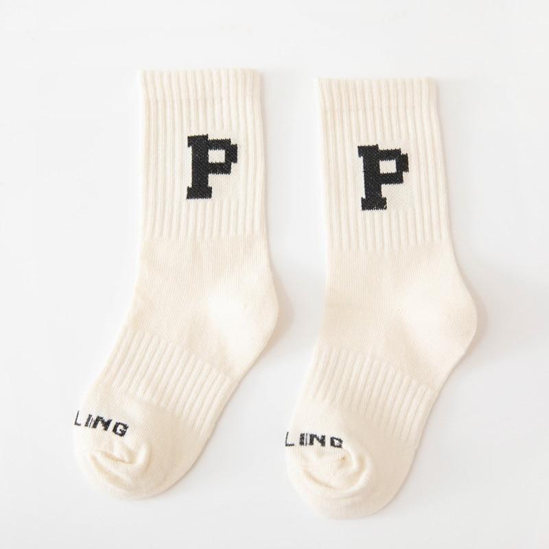 

Корейские модные носки с буквами, детские вязаные хлопковые носки средней длины, школьные повседневные спортивные носки для мальчиков и девочек, От 1 до 8 лет L бежевый