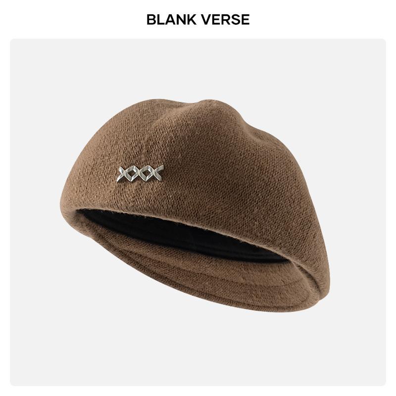 Autumn and winter new metal standard beret children big head circumference show face small reverse wear woolen forward hat painter hat