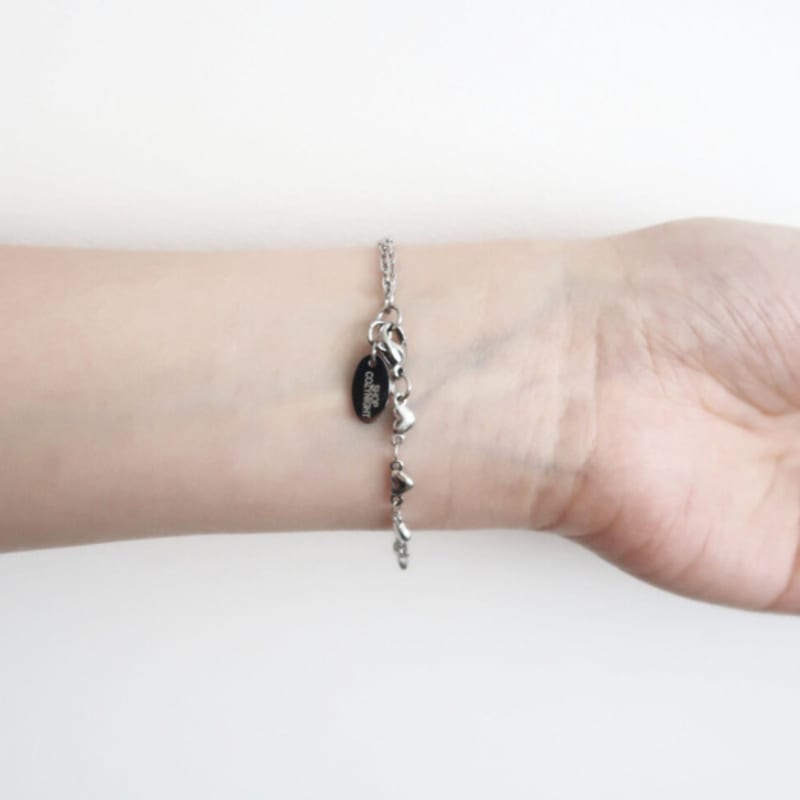 821WEBSERVICE Heart Half Chain Bracelet