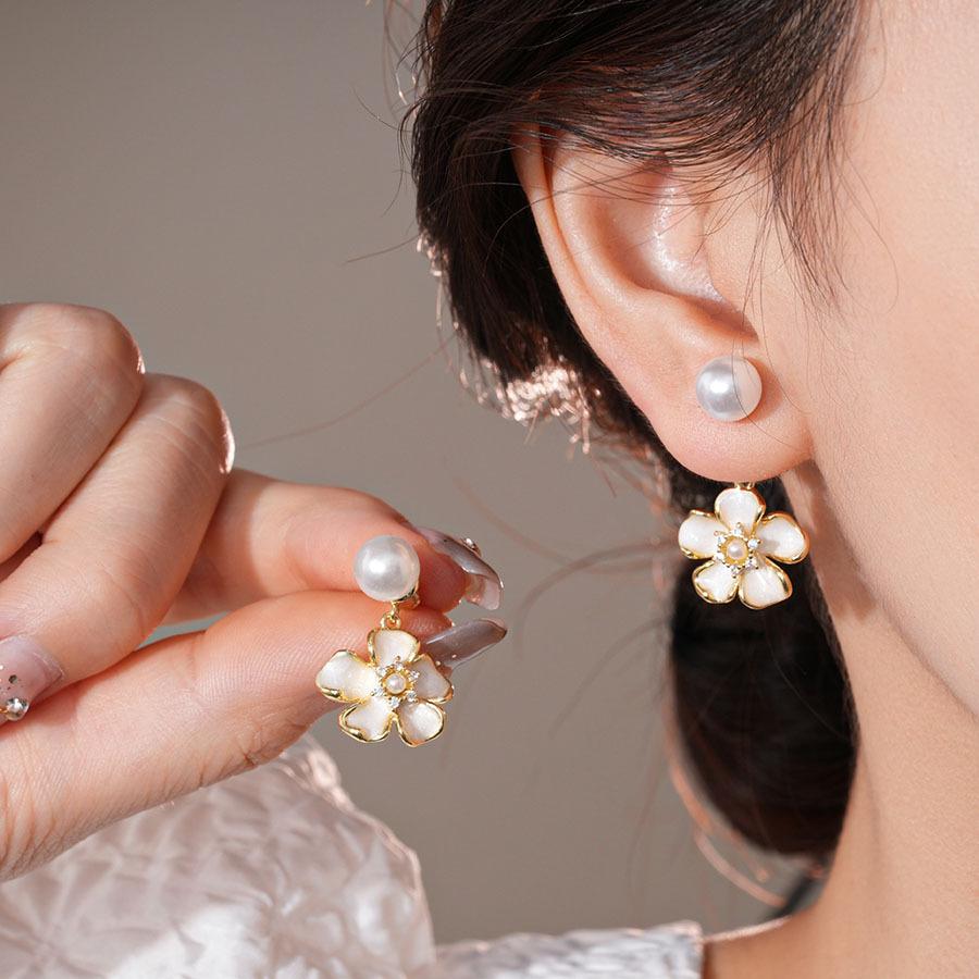 Zircon Oil-drop Flower Pearl Earrings for Women Fashion Sweet Drop Earring Light Luxury High-end Luxury Designer Zircon