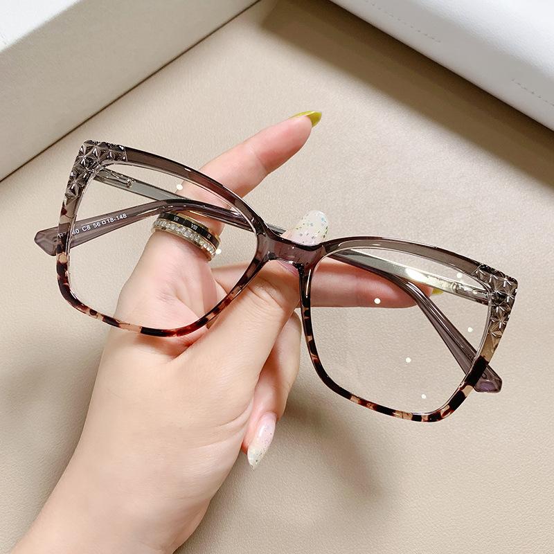 Vintage Fashion Hyperopia Reading Glasses Female Luxury Brand Oversized Square Eyeglasses Women Prescription Magnifying Glasses