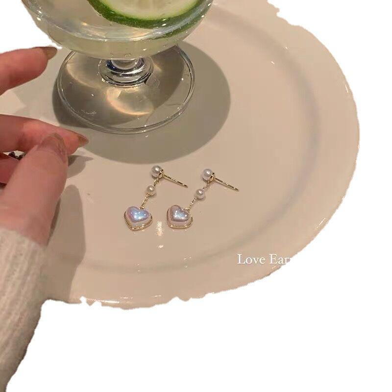 Pearl Love Fringed Earrings Women's Stud Earrings Niche Design Sense High Temperament Autumn Light Luxury Simple Unique Earrings