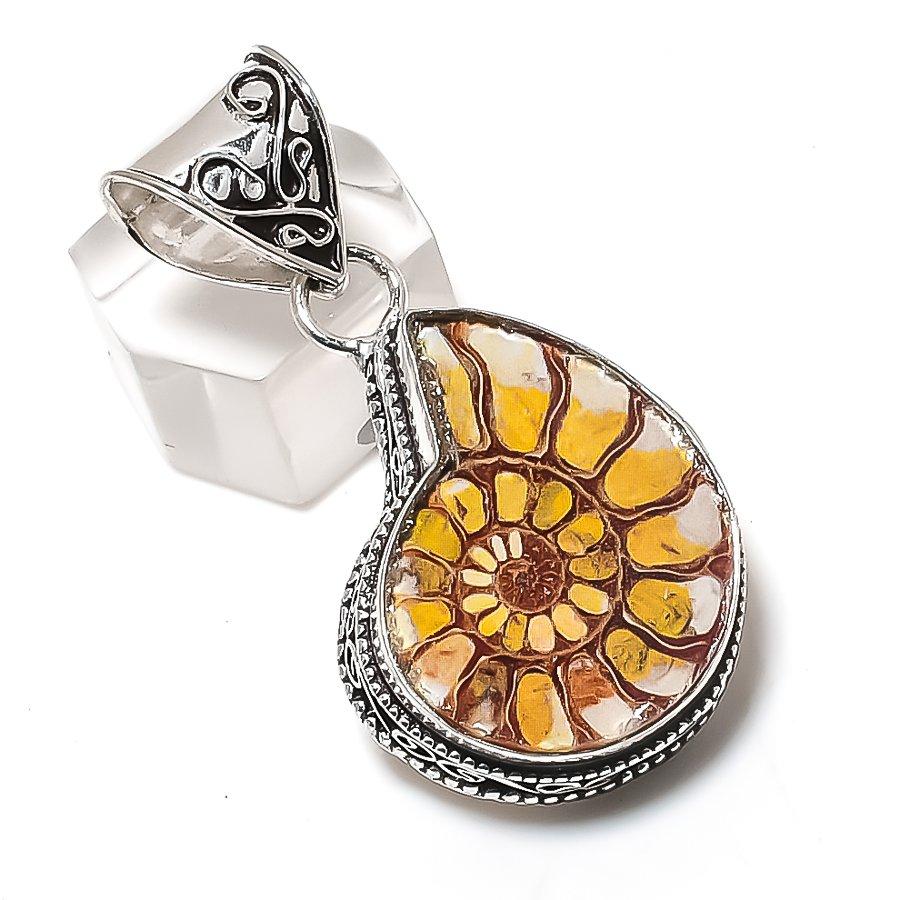 

Ископаемый аммонит Драгоценный камень Ювелирное изделие Подвеска из стерлингового серебра 925 пробы 1,89