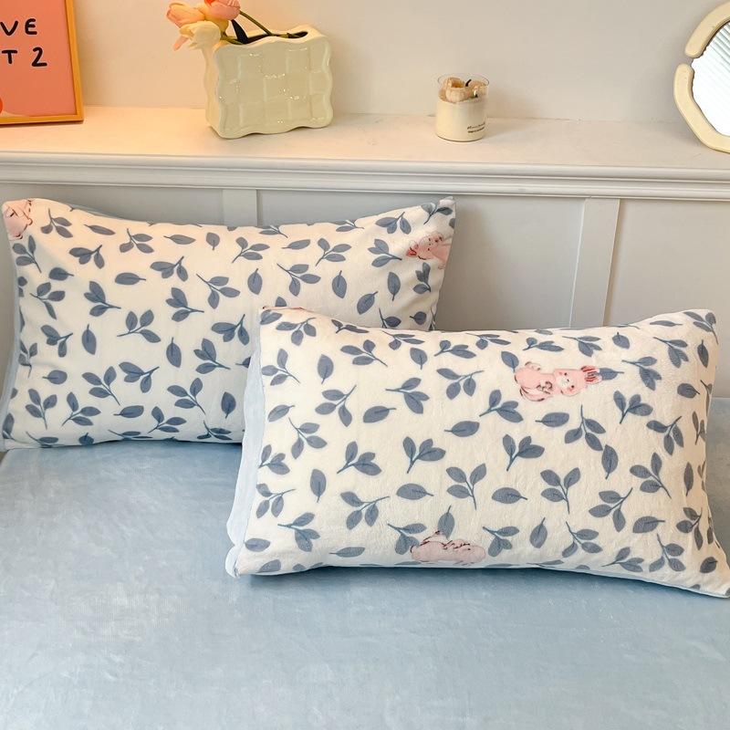 Thickened Milk Fleece Bed Four-Piece Coral Fleece Quilt Cover Double-Sided Flannel Fleece Bed Sheet Three-Piece Set