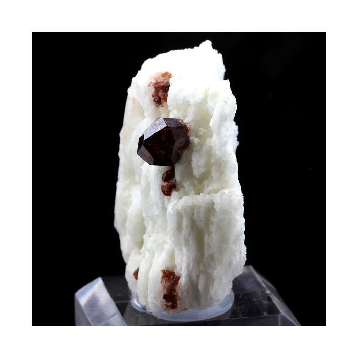 Pierres et Minéraux. Grenat Spessartite, Orthose. 208.0 ct. Gilgit-Baltistan, Pakistan.