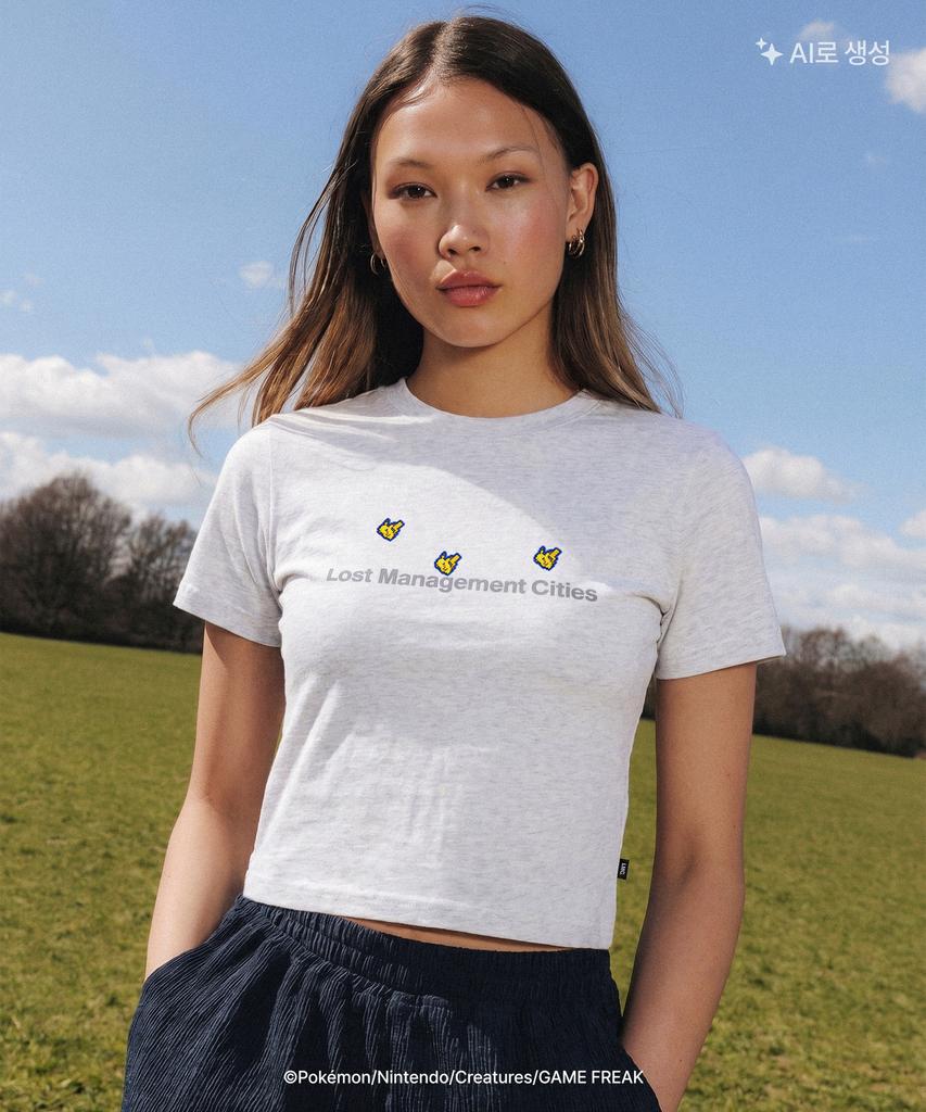 LMC Pokémon Pixel Art Wm Pikachu Fn Og Tee Light Heather Gray