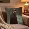 Entspannter RNB Sänger BBrent Faiyaz Kissenbezug Weiche Plüschkissenhülle Doppelseitiger Druck und Verdeckter Reißverschluss für Sofa Zuhause Auto Verwendung