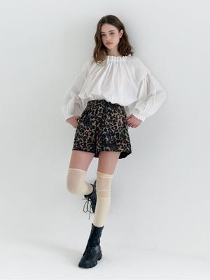 FABRICSEOUL Leopard Short Pants