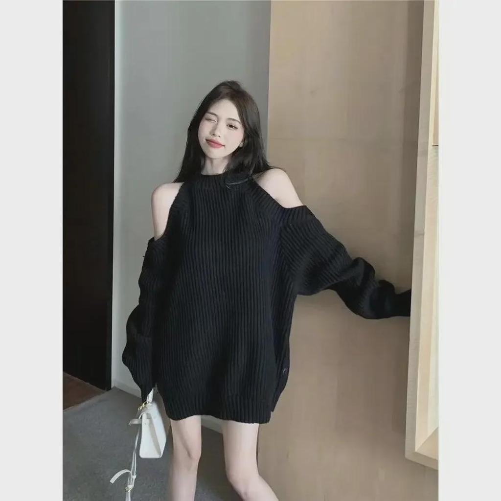 Women's Off-Shoulder Black Knit Sweater - Loose Korean Style for Autumn/Winter 2024