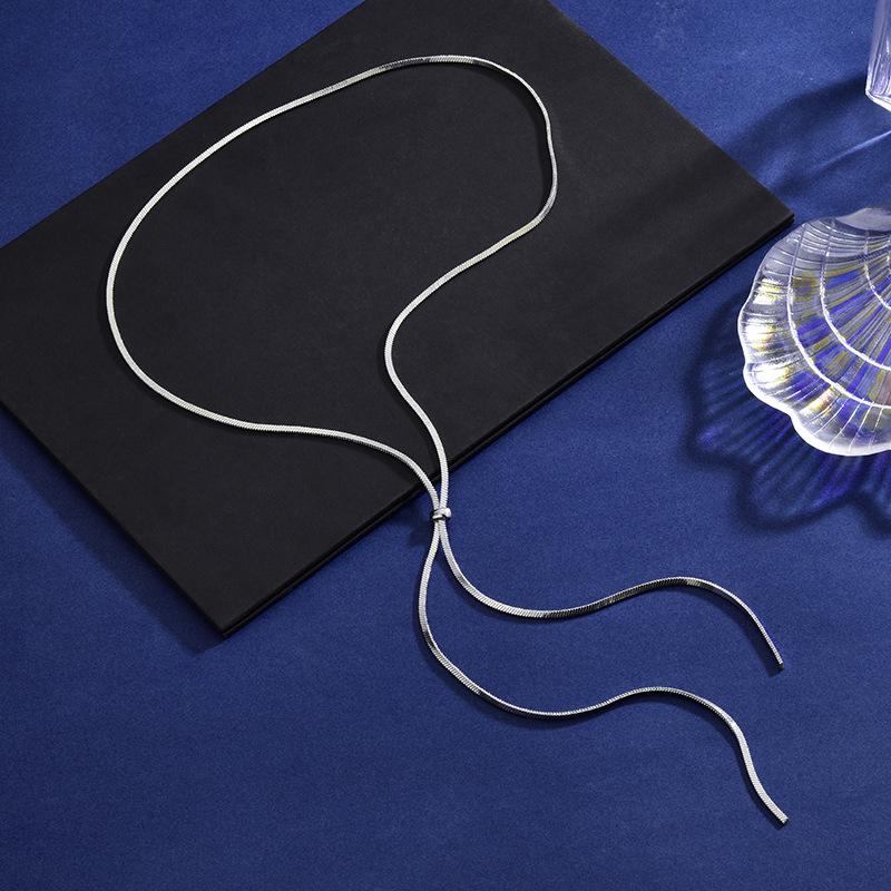 Chain Snake Contemporary Sweater Necklace Crafted From Durable Titanium Steel For Fashion Women