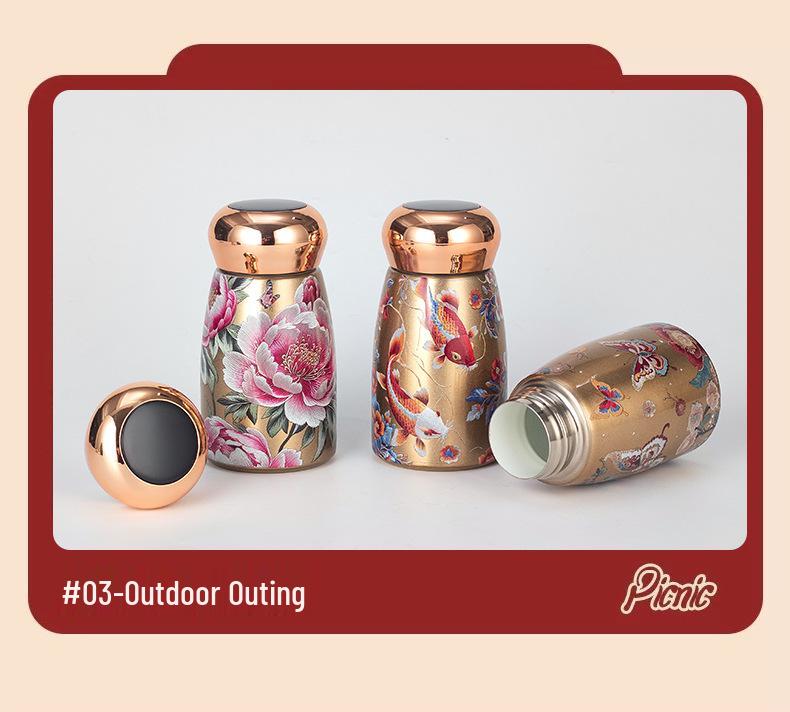 Smart Stainless Steel Insulated Cup with Temperature Display - Portable and Stylish Mushroom Design