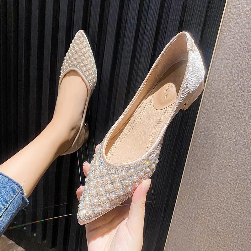 Pointed Single Shoes Women's Spring and Autumn 2025 New Thick Heel Shallow Mouth Rhinestone Pearl Fairy Wind Four Seasons Soft Sole Comforta