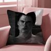 Federa Cuscino Damon Salvatore Copricuscino Multi-Scena per Casa e Auto - Reversibile, Morbida e Resistente per l'Uso Quotidiano