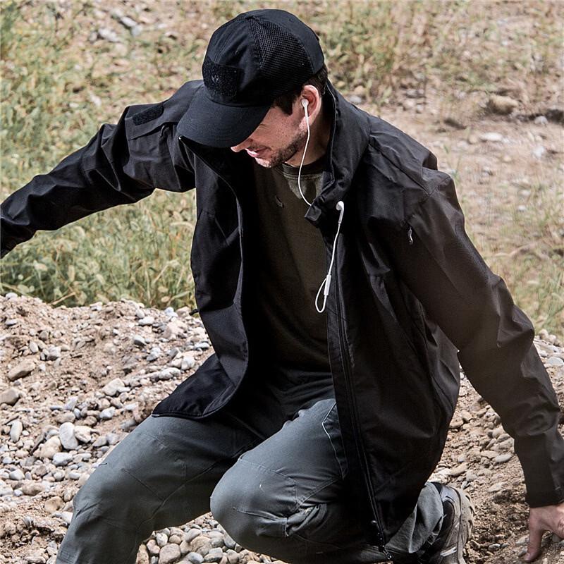 

Men s Lightweight Soft Shell Tactical Jacket