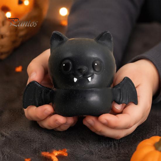 Relaxation Hand Toy Halloween Bat Squeeze Toy, Spooky Stress Relief Ball Fidget Party Favors for Kids Adults Sensory