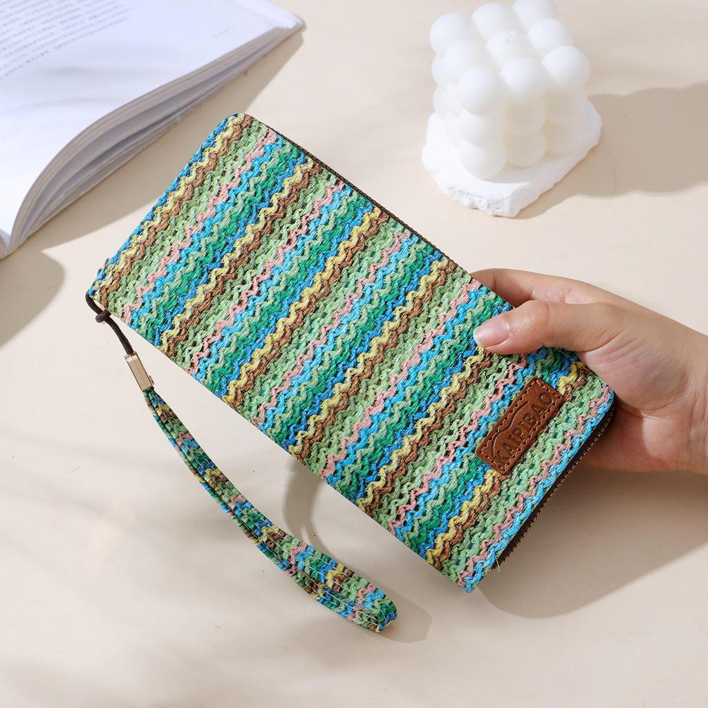 2026 Fashionable Women's Woven Zipper Square Bag