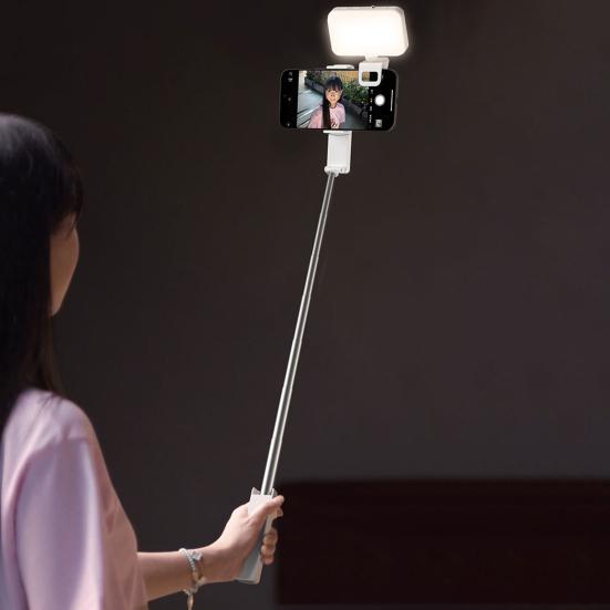 Portable Selfie Stick Lightweight Extendable Cell Universal Easy To Use Phone Selfie Stick