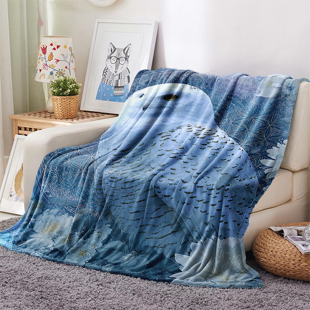 Snowy Owl Print Flannel Blanket, High quality Comfortable for All Seasons, Home Decor, Warmth and Comfort, Perfect for Christmas Gifts