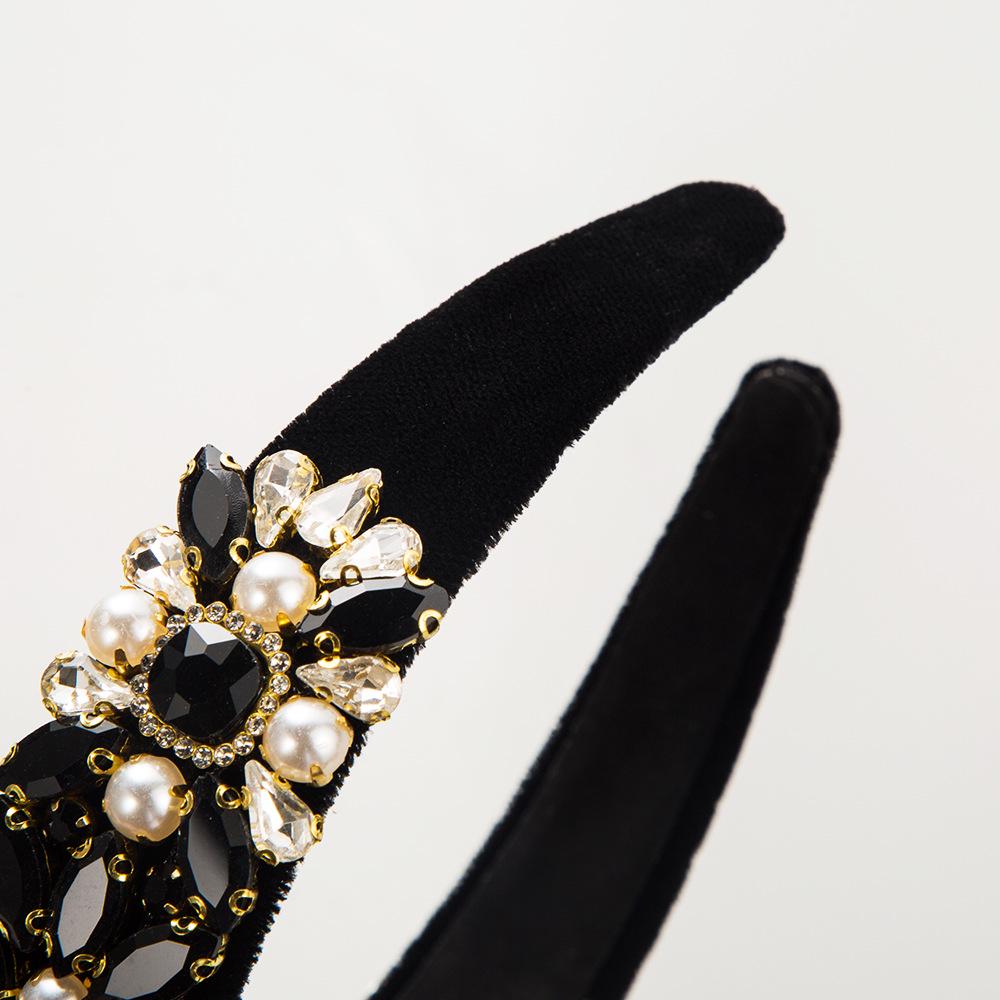 Baroque Velvet Headband with Diamonds and Pearls - Retro Palace Style Hair Accessory for Women