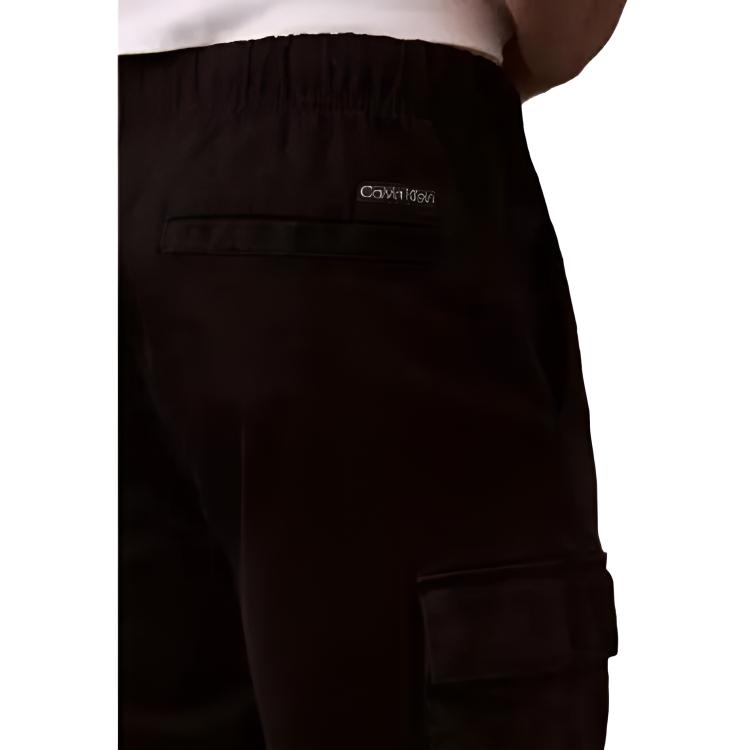 Calvin Klein Minimalist Comfortable Versatile Solid Color Mid-Rise Casual Shorts Men Shorts 4RB618G-UB1