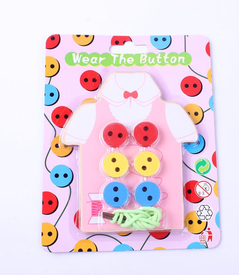 Montessori Wooden Buttoning Toy: Enhance Toddler Hand-Eye Coordination & Fine Motor Skills