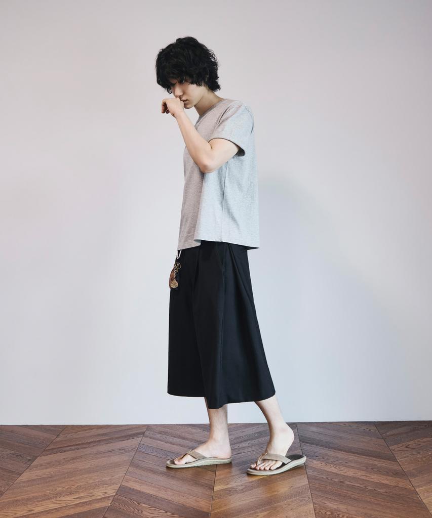 SIGNATURE Everyday Side-Tuck Bermuda Slacks [2 Colors]