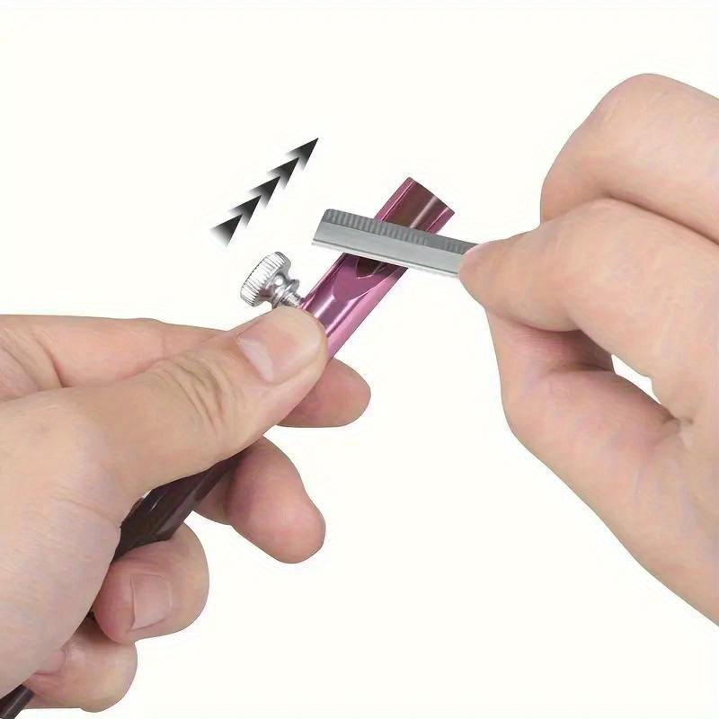 1 Stück Brauenstift-Anspitzer Zylindrischer Metall-U-förmiger Brauenstift-Anspitzer Mit Zweiseitigem Kartenschlitz