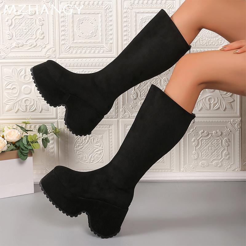 Модная платформа Женские замшевые высокие сапоги на высоком каблуке Сапоги до колена — фото 4