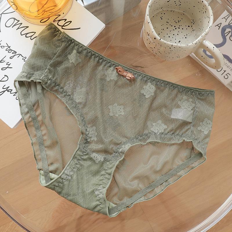 Ladies Spring and Autumn Fashion All Kinds of Bear Print Net Yarn Close Skin Without Trace Not Clip Hip Briefs