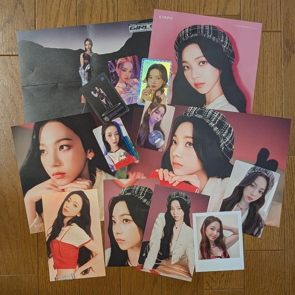 [USED] Aespa Karina KARINA poster, trading cards, and other set