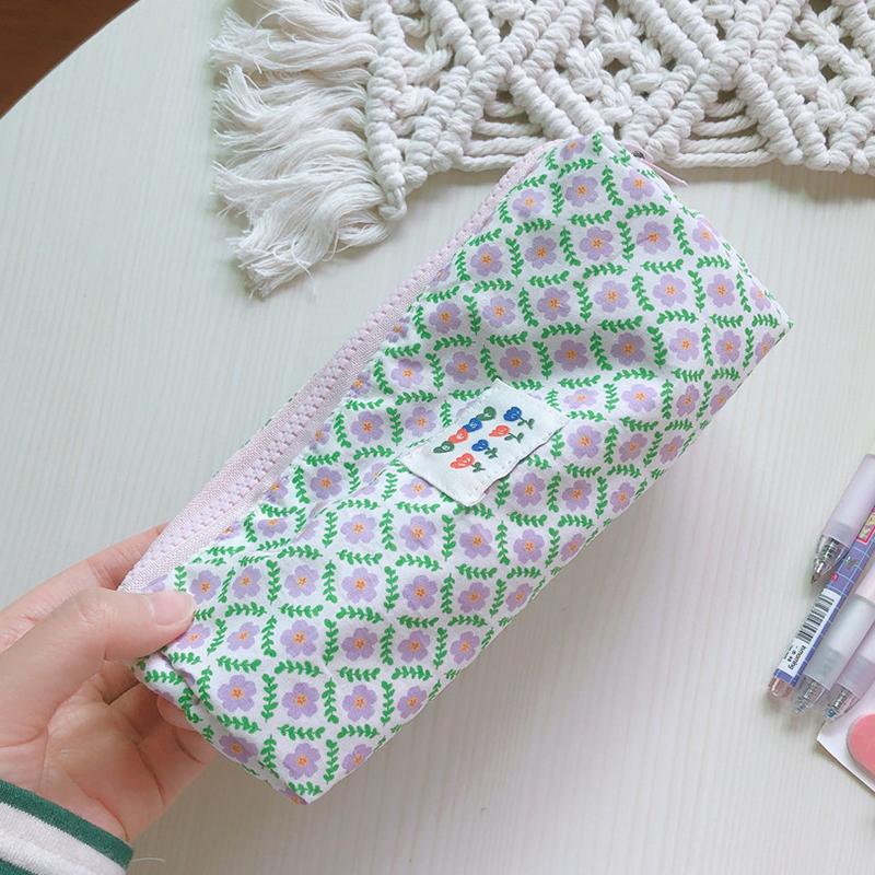 176 Flower Design Women Toiletry Organizer for Traveling Portable Canvas Makeup Bag