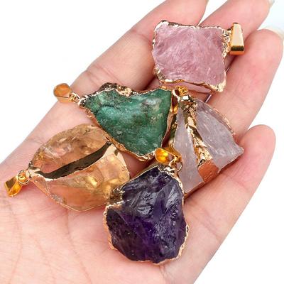 Ciondolo irregolare in pietra naturale con pendente per collana di nuovo stile per la realizzazione di gioielli Accessorio per orecchini, bracciale, collana fai-da-te
