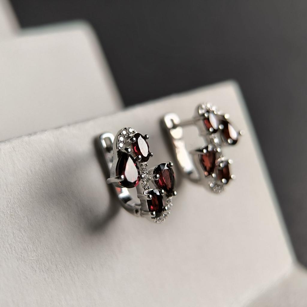 Silver Earrings with Natural Garnet 3.468ct (2182030)