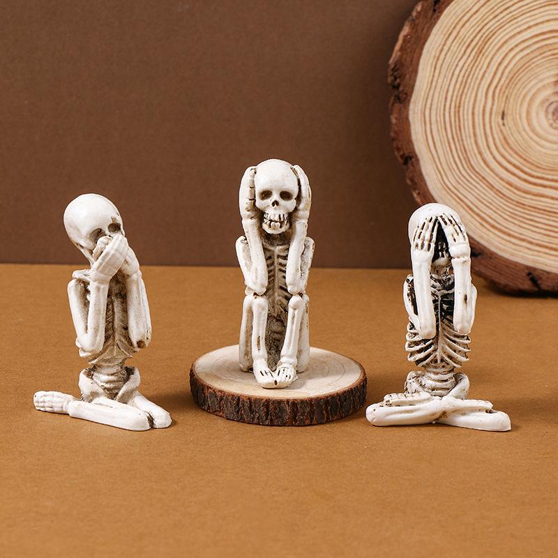 Creepy Skull Statue Set for Halloween – Dark Resin Art Decor (Three Wise Monkeys Inspired
