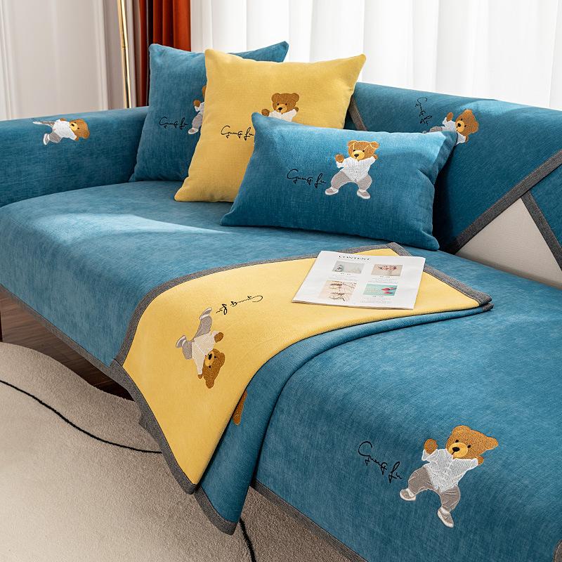 

Nordic Simple Modern Sofa Cushion Non-Slip Chenille Seat Cover Universal Four Seasons Cartoon Slipcover 70*70cm