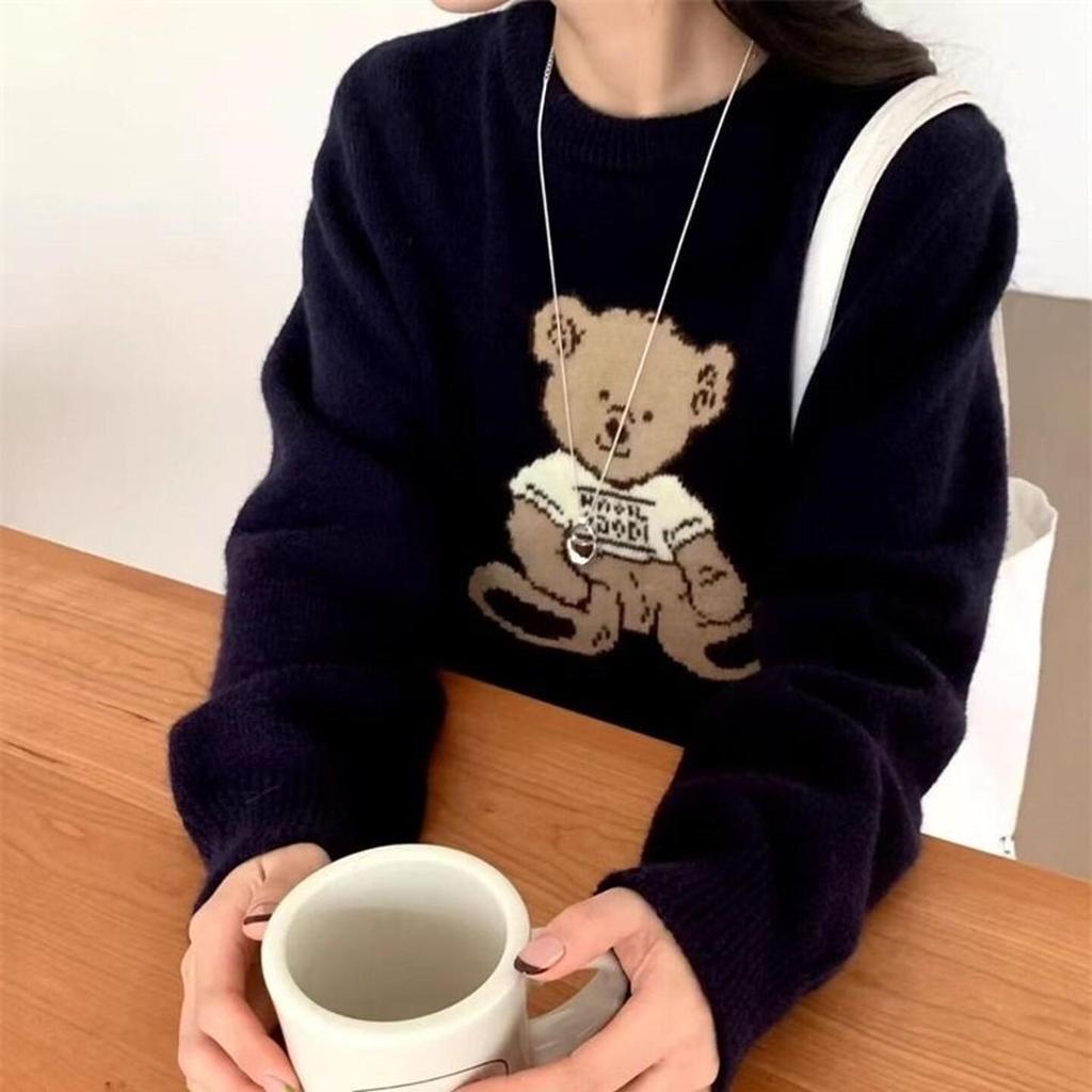Women's Cartoon Embroidered Round Neck Loose Knit Sweater
