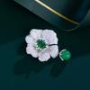 Elegante Spilla Lussuosa a Forma di Grande Fiore con Zirconia Verde Lucida e Bianca per Donna Gioiello da Sposa Matrimonio Banchetto Festa