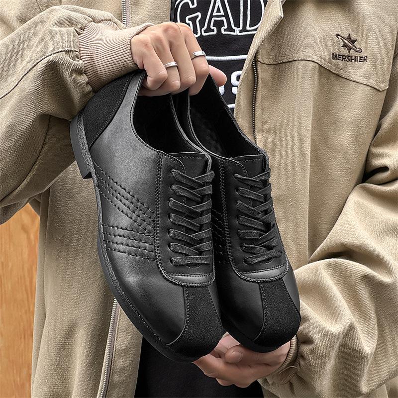 

Классические ретро немецкие кроссовки, одинаковые для мужчин и женщин, пара плоских нишевых высококачественных круглых кожаных туфель 24102-R 38 чёрный