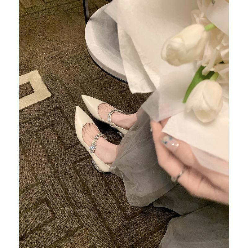 Pointed rhinestone word with light mouth low heel Mary Jane shoes women's small thick heel single shoes