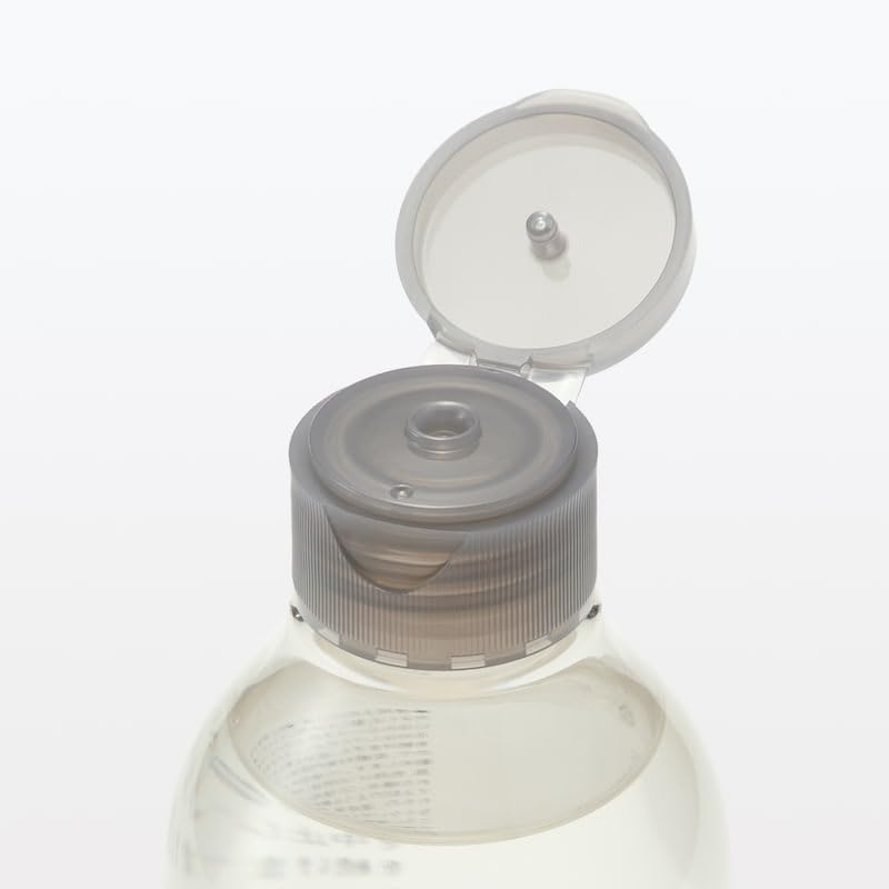 Muji Fermented Essence 300mL2 bottles Contains rice bran liquid ceramide 100 natural ingredients Refreshing type introduction Booster Suitable skin