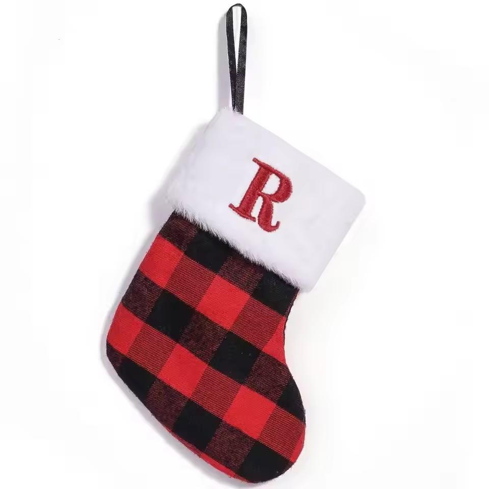 Vintage Christmas Alphabet Knitted Socks Large Capacity Exquisite Candy Holder Black Grid Pattern Candy Gift Bags Xmas Gift