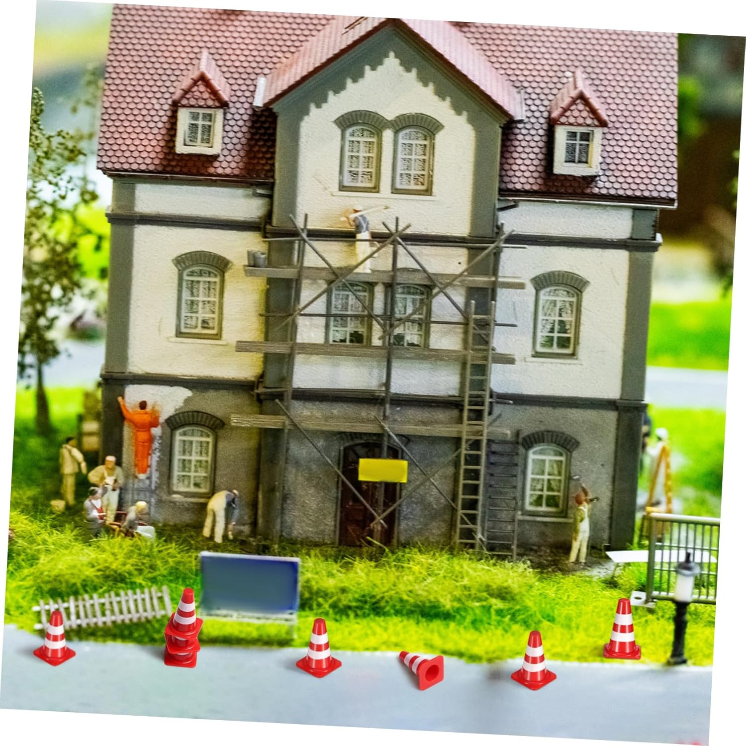 

Totority 50 шт. Мини-дорожные конусы, Крошечные имитационные красные защитные дорожные блоки, Топпер для торта, Обучение дорожным знакам в детском саду для дома, магазина