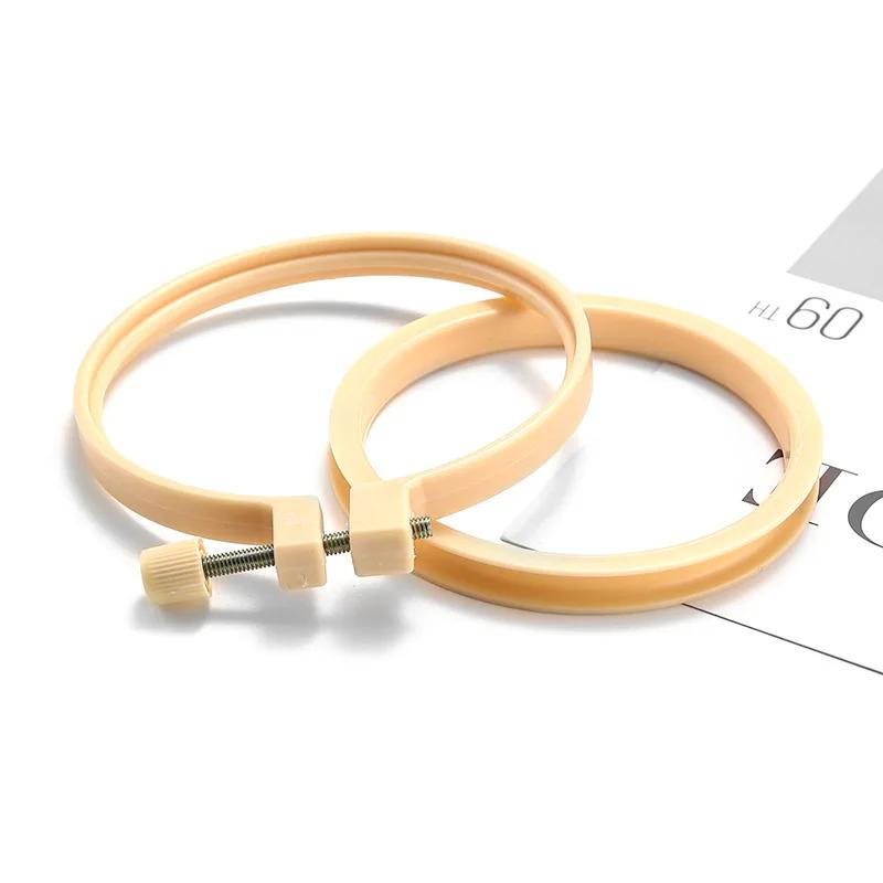 20pcs/lot Dia 3.5-10.4inch Adjustable Plastic Embroidery Cross Stitch Hoops Frame Hoops Craft Embroidery Tools