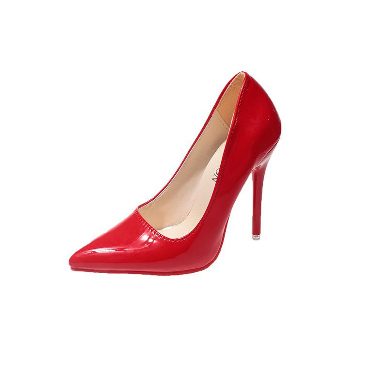 

Стильные и простые, тонкие каблуки, высокие каблуки, лакированная кожа, открытый вырез, заостренный носок, вырезы, сексуальные и изящные высокие каблуки, туфли-лодочки. 40 красный