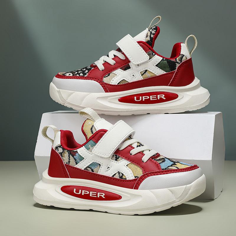 Boys' sports shoes autumn new mesh breathable children's light cushioning primary school children's national tide style board shoes