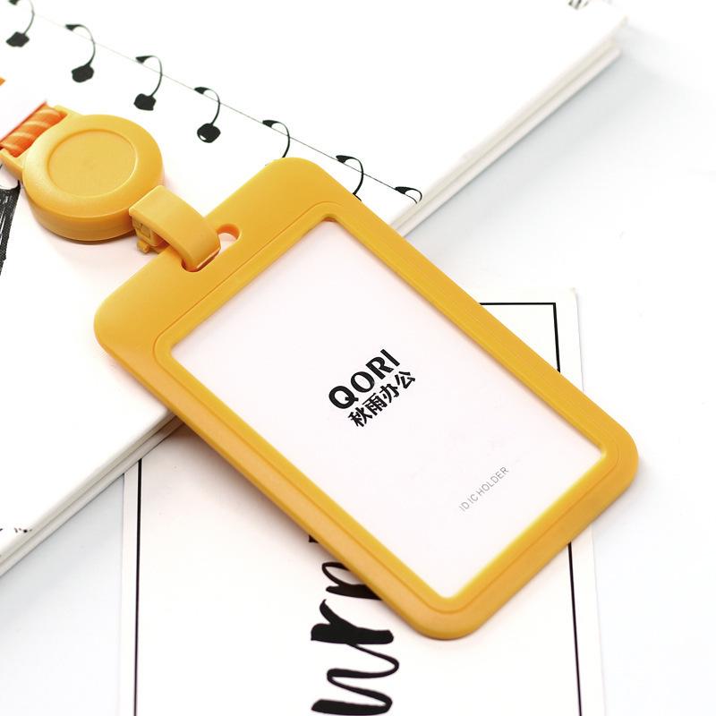 Retractable Lanyard Plastic ID Card and Access Badge Holder