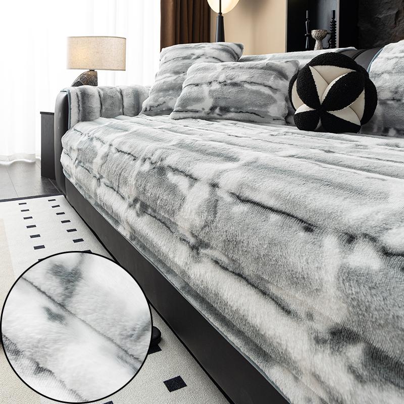1 Pc Rabbit Plush Sofa Towel Non-Slip Design Sofa Cushion Warm In Fall And Winter, Hand Towel Removable Washable Couch Cover