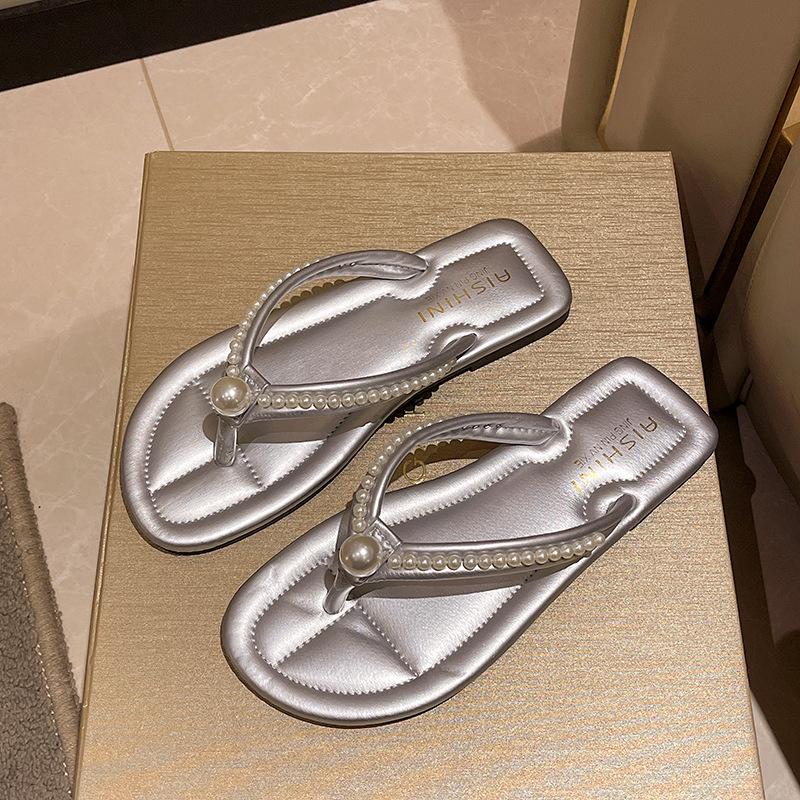 Fashion Women's Beach Sandals Flat Bottom Anti-Slip Fashion Summer Soft PU Flip-Flops Pearl Beaded Comfortable Shoes Sandalias De Mujer