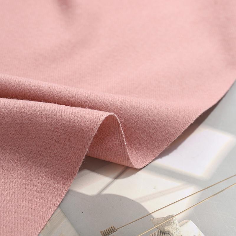 Luxuriöser roter Winter-Schal aus Wolle-Kaschmir - Vielseitiger einfarbiger Damen-Schal im koreanischen Stil